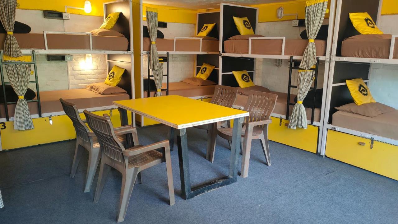 The Hosteller Rishikesh, Tapovan エクステリア 写真